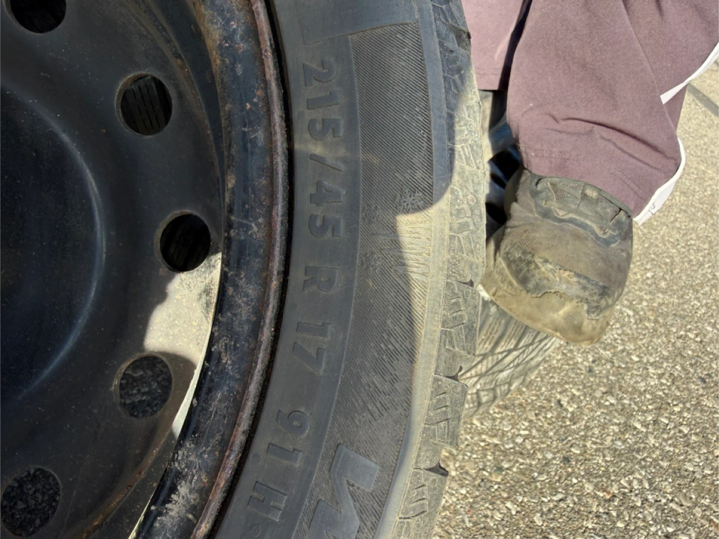 Continental Winter Tires 215/45R17 on Steel Rims - photo 4