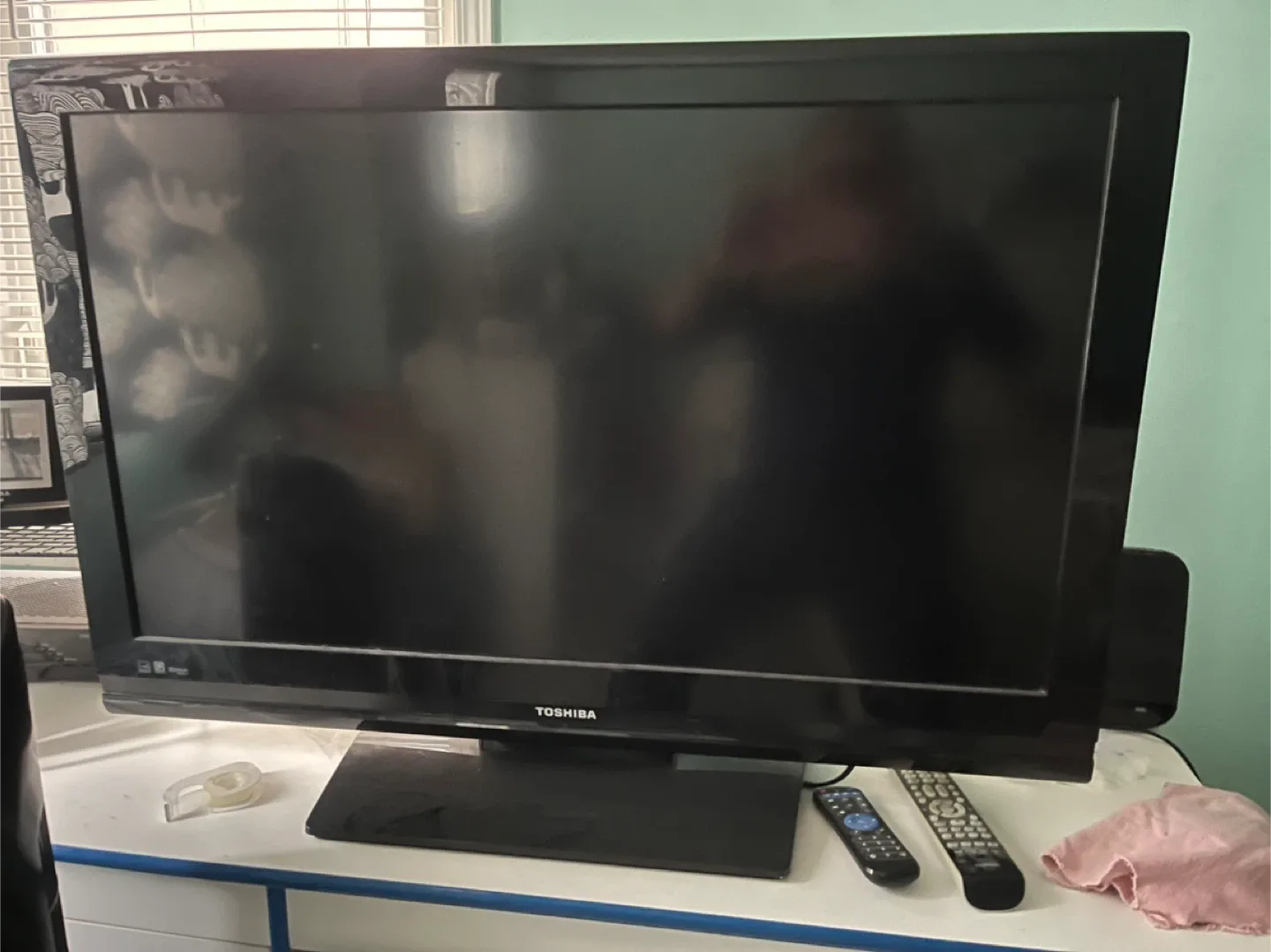 Toshiba TV 40 inches image indicator(2)