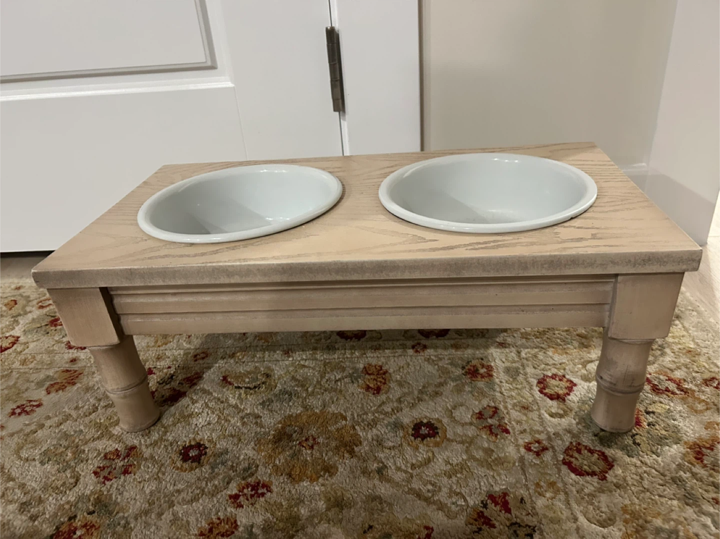 Elevated Double Dog Bowl Stand