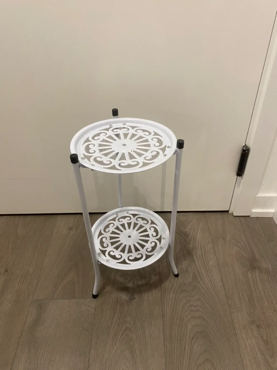White Metal Plant Stand - Two Tier image indicator(2)