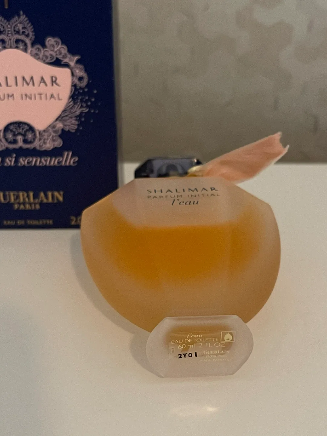 Guerlain Shalimar Parfum Initial L’Eau Si Sensuelle image indicator(2)