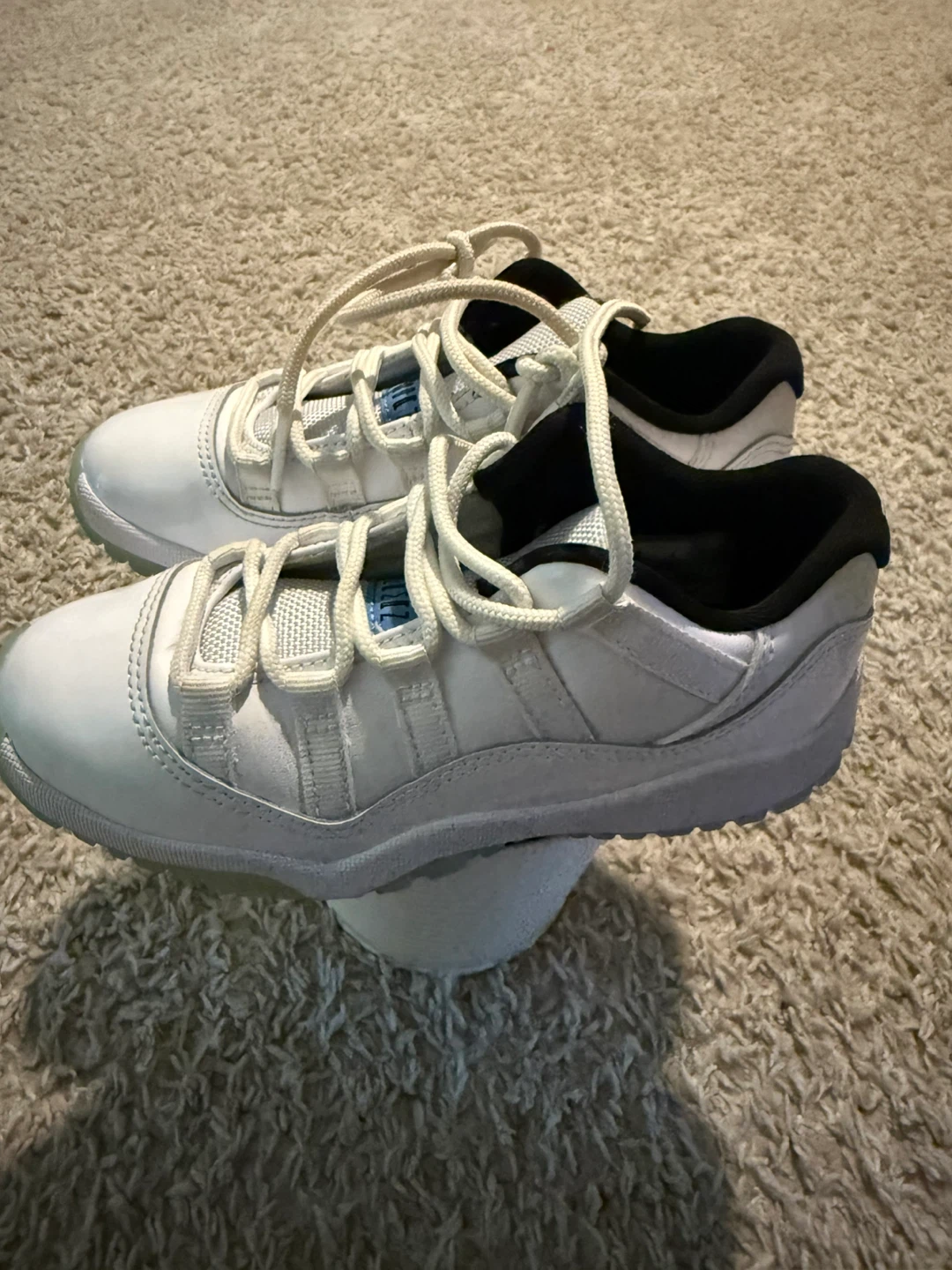 Air Jordan 11 Retro Low White Size 12C - photo 4