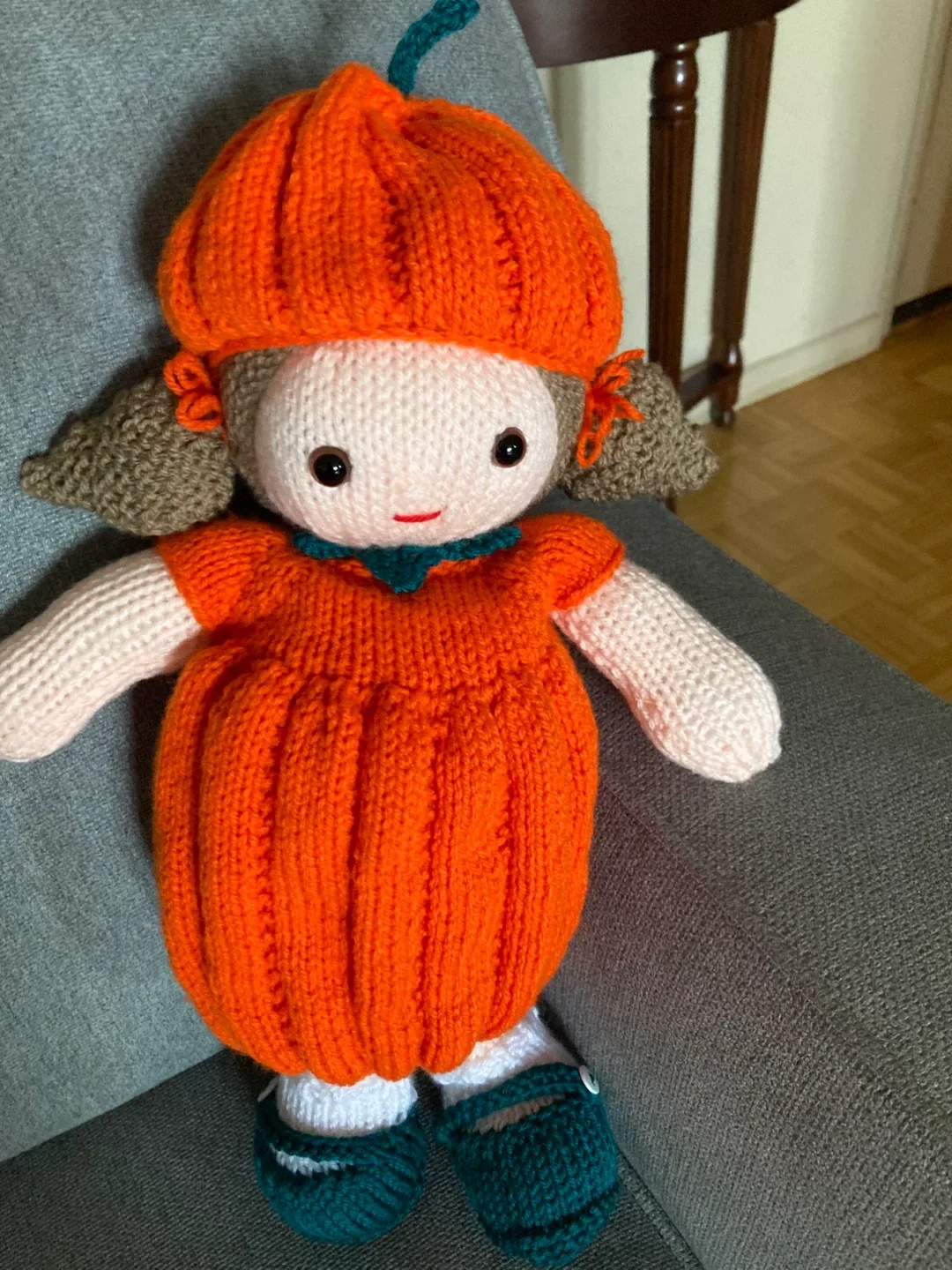 Christmas! - Handmade Knitted Dolls image indicator(2)