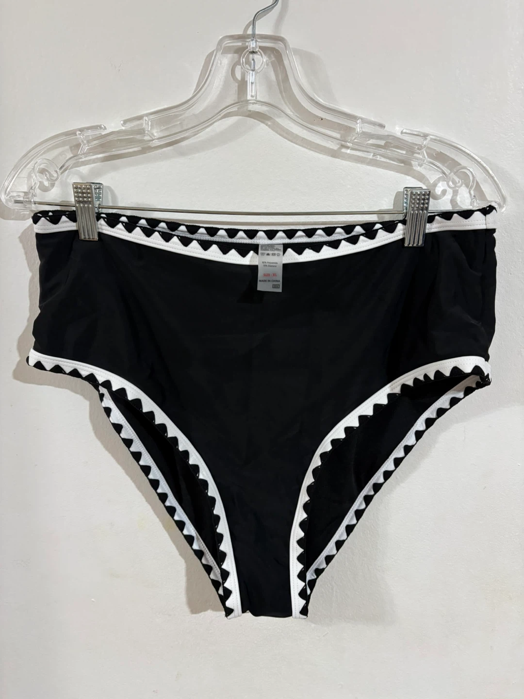 Black XL Bikini Bottom - 82% Polyamide, 18% Elastane