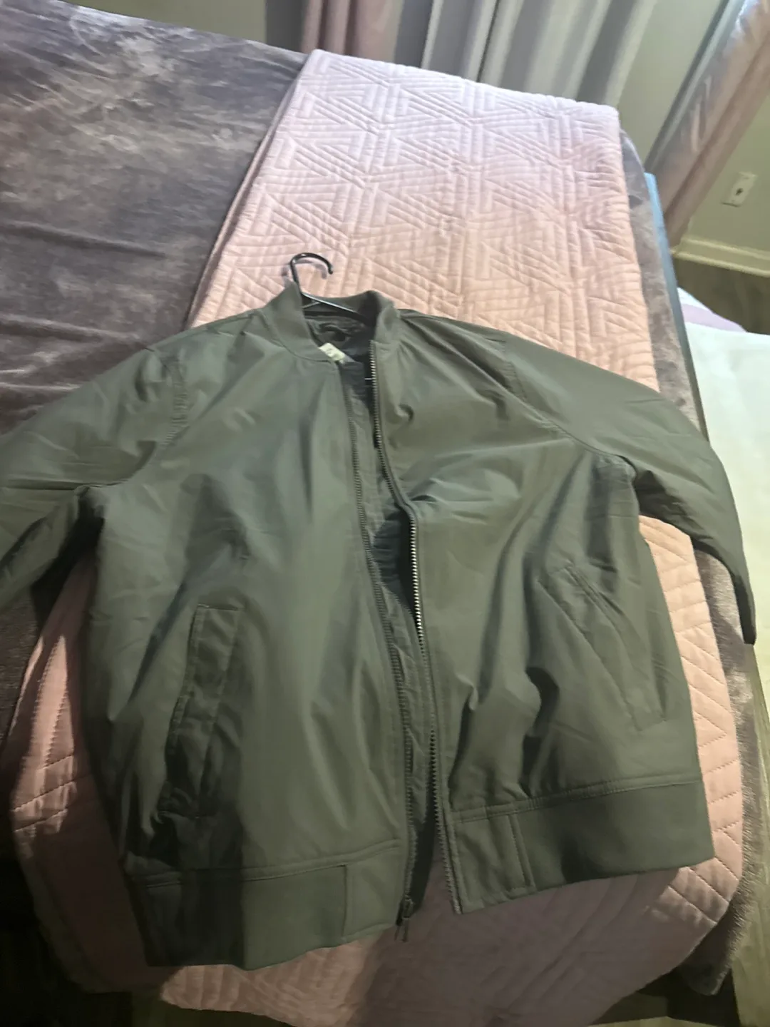 Banana Republic Gray Bomber Jacket - Size L image indicator(2)