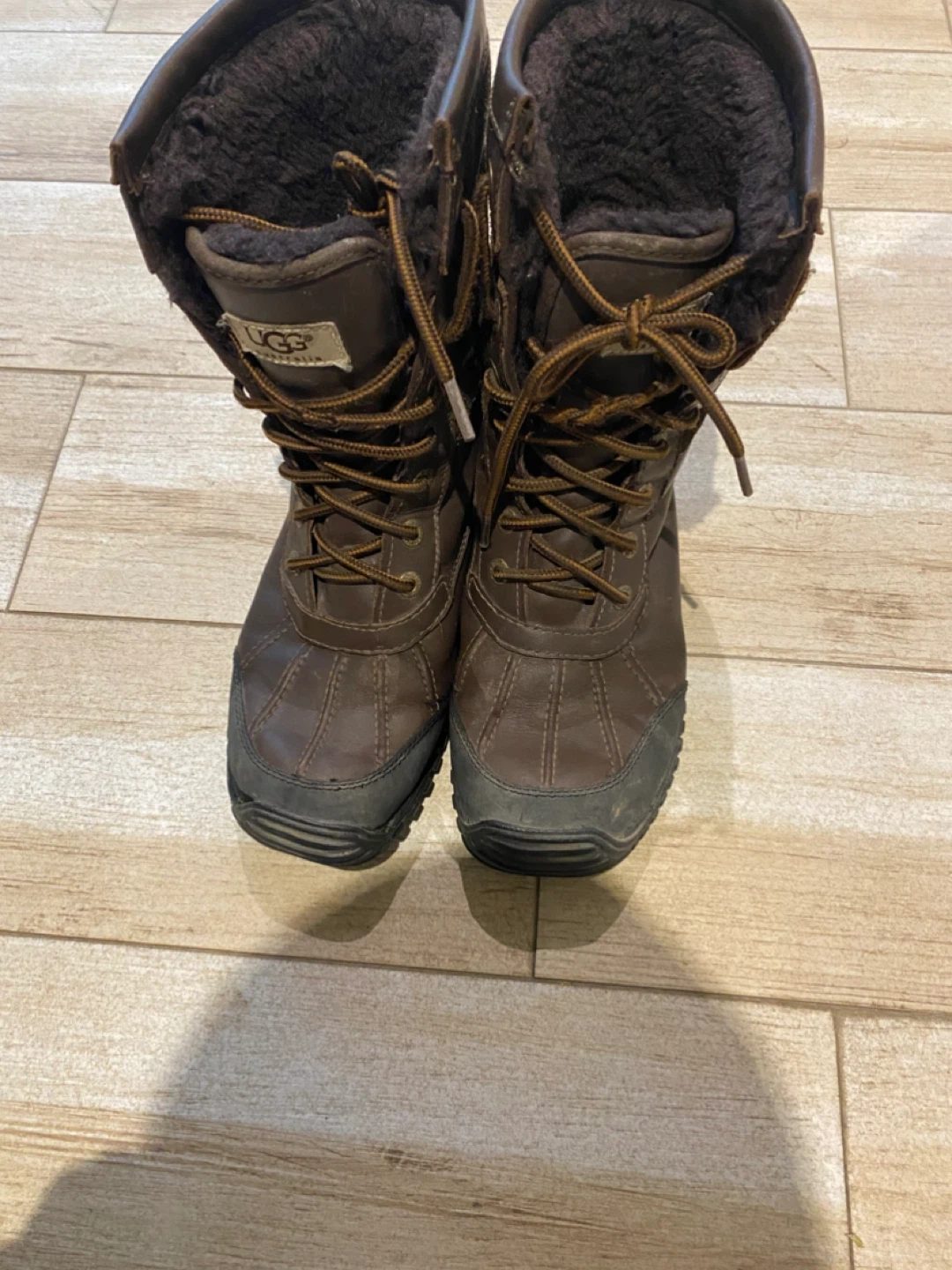 UGG adirondack Winter Boots - Size 7