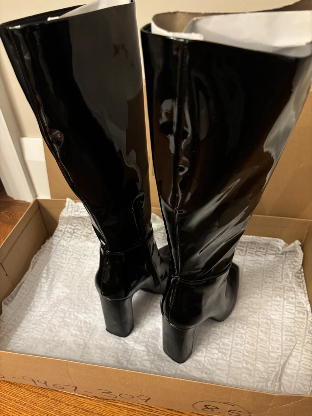 Steve Madden Black Patent Leather Boots - Size 8.5 - photo 3
