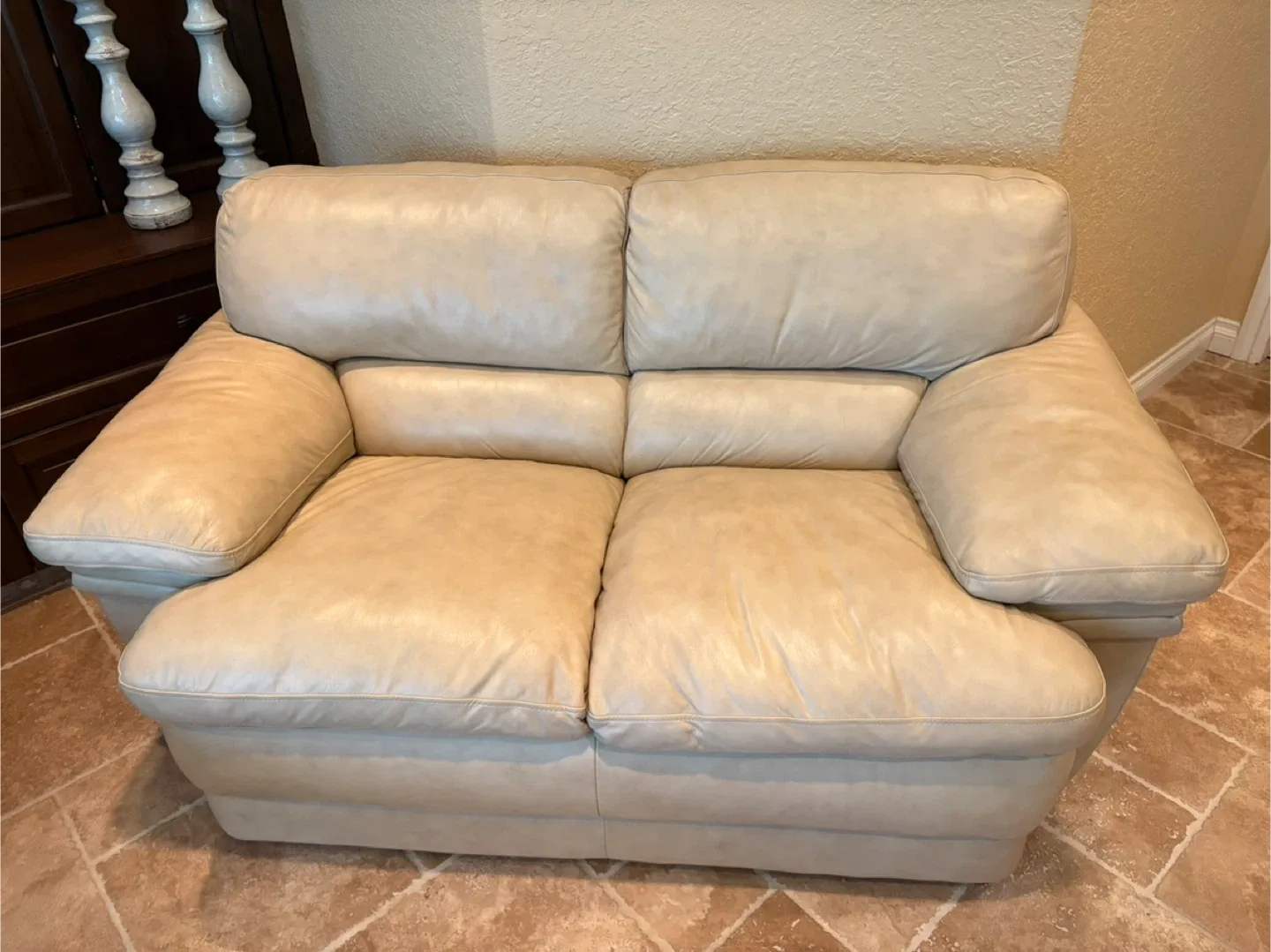 Cream Leather Sofa Set - 3 Seater, 2 Seater, Armchair image indicator(3)