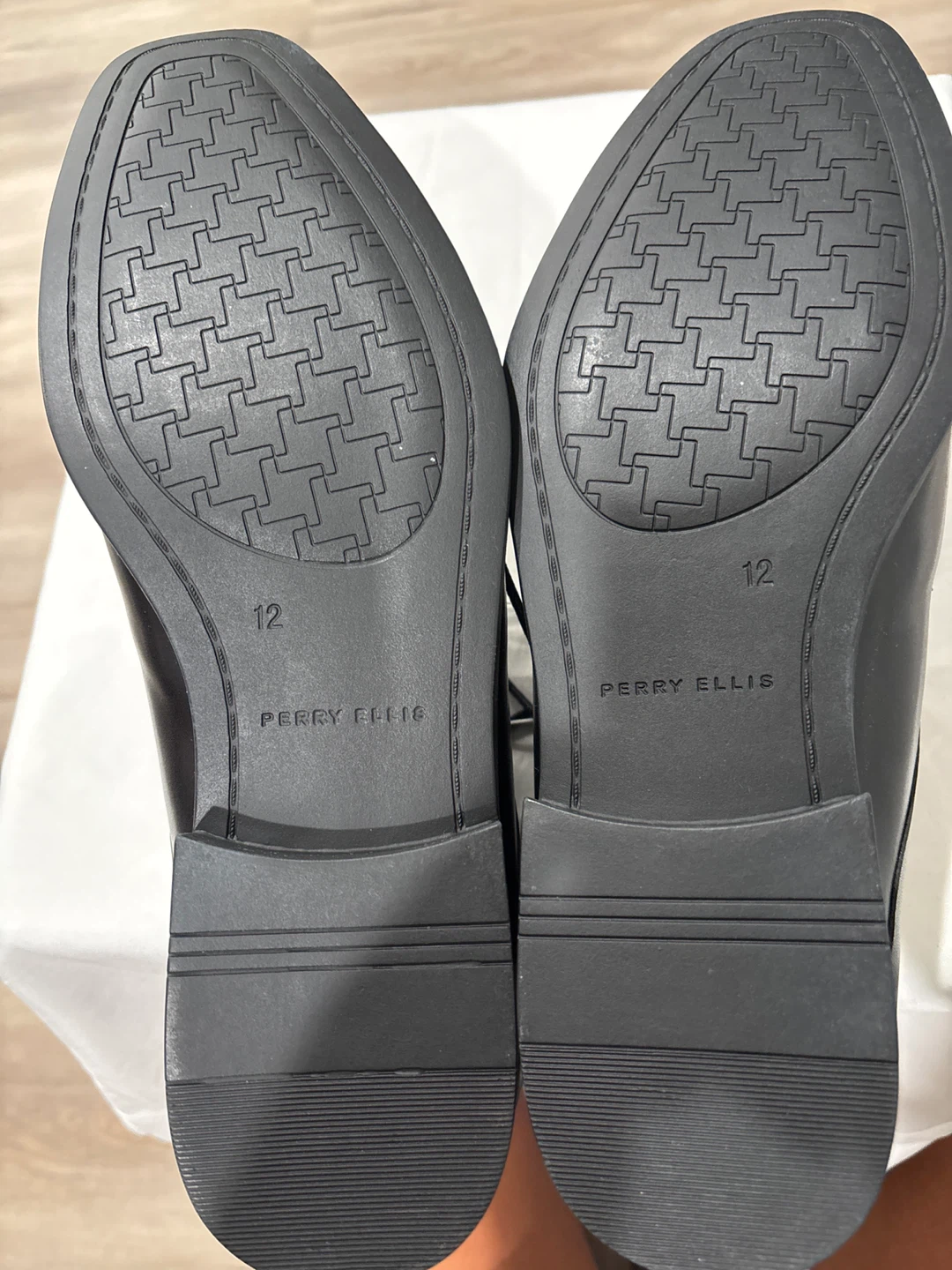 Perry Ellis Portfolio Black Dress Shoes - Size 12W - photo 4