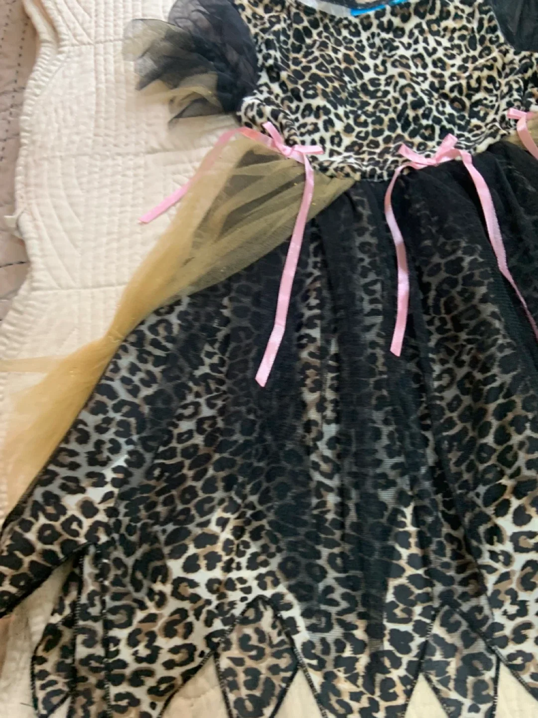 Girl’s Halloween Costume ! Witchy tiger 3T-4T ! image indicator(6)