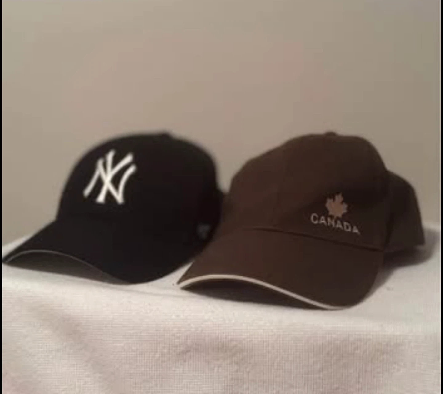 New York Yankees & outband Canada Baseball Caps