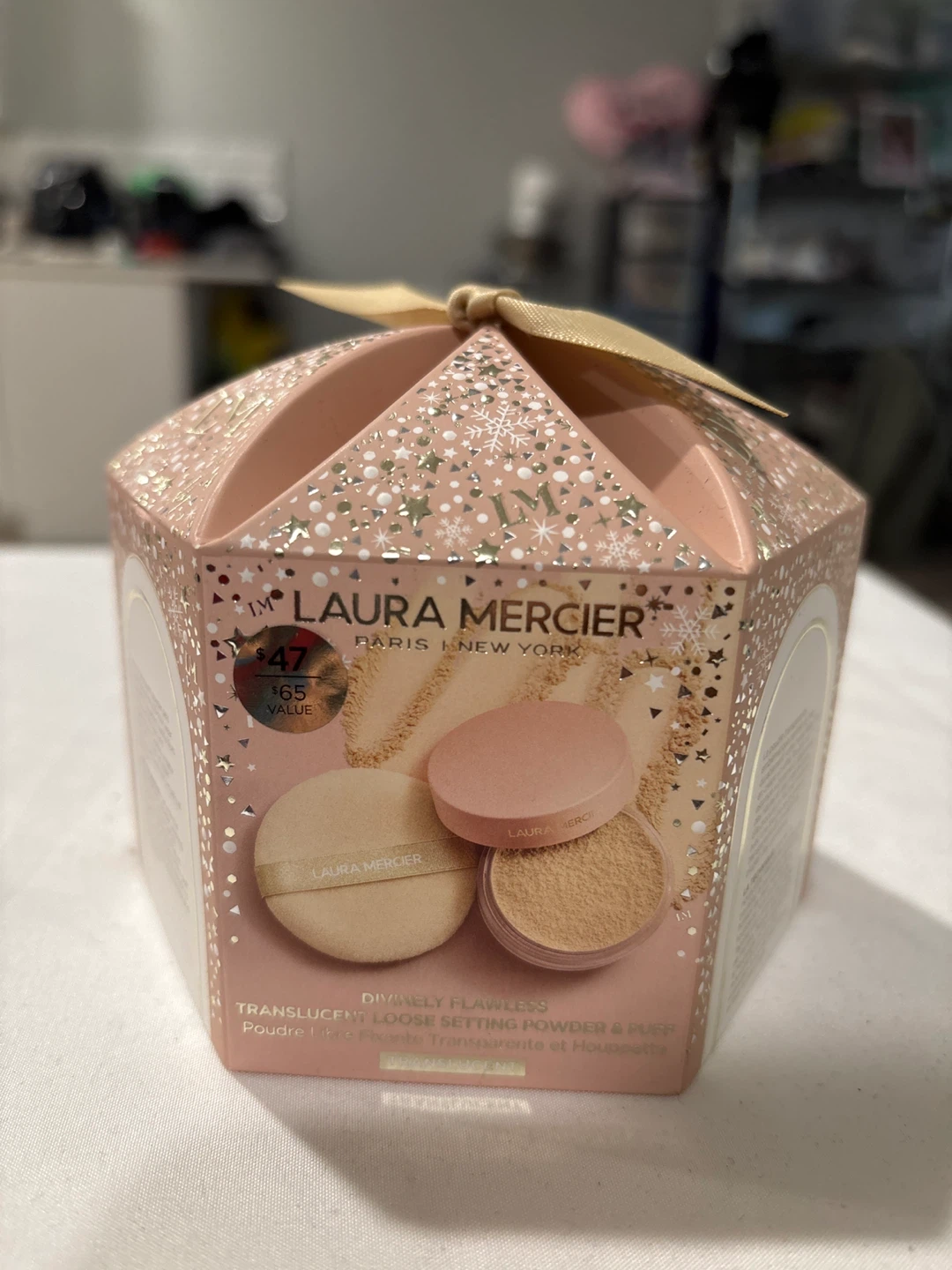 Laura Mercier Translucent Loose Setting Powder & Puff