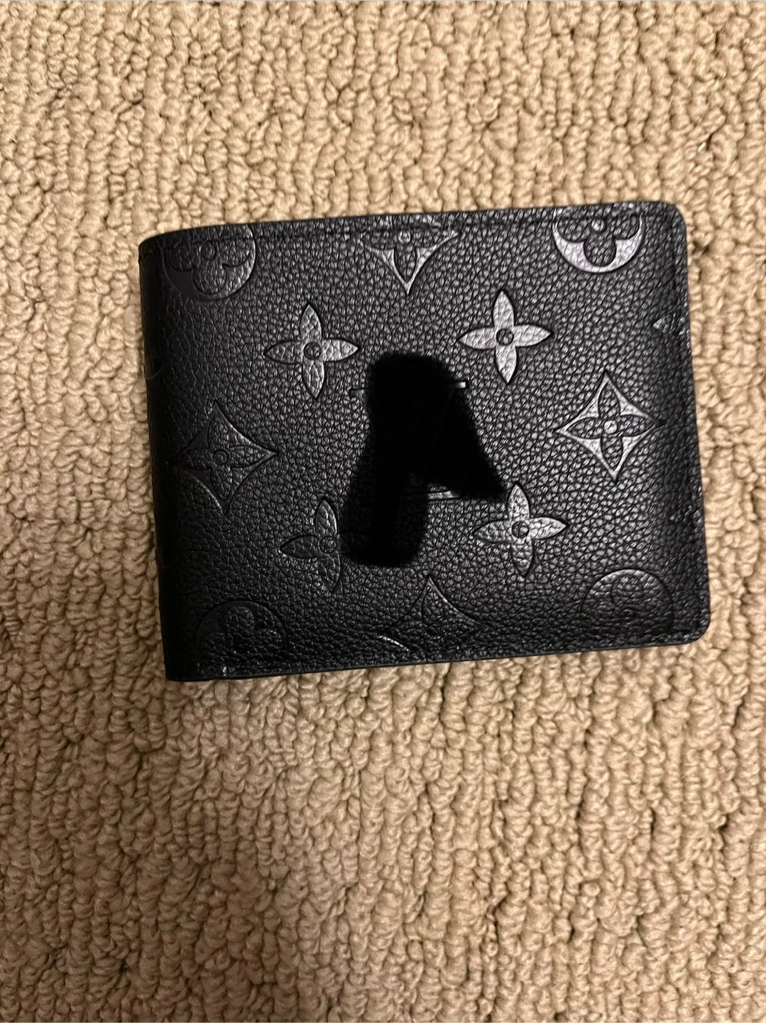 Louis Vuitton Black Leather Wallet image indicator(2)