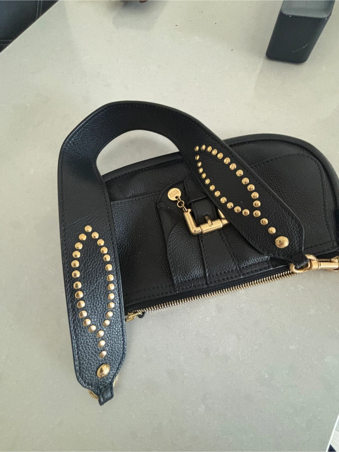 See By Chloé Black Leather Shoulder Bag - photo 4