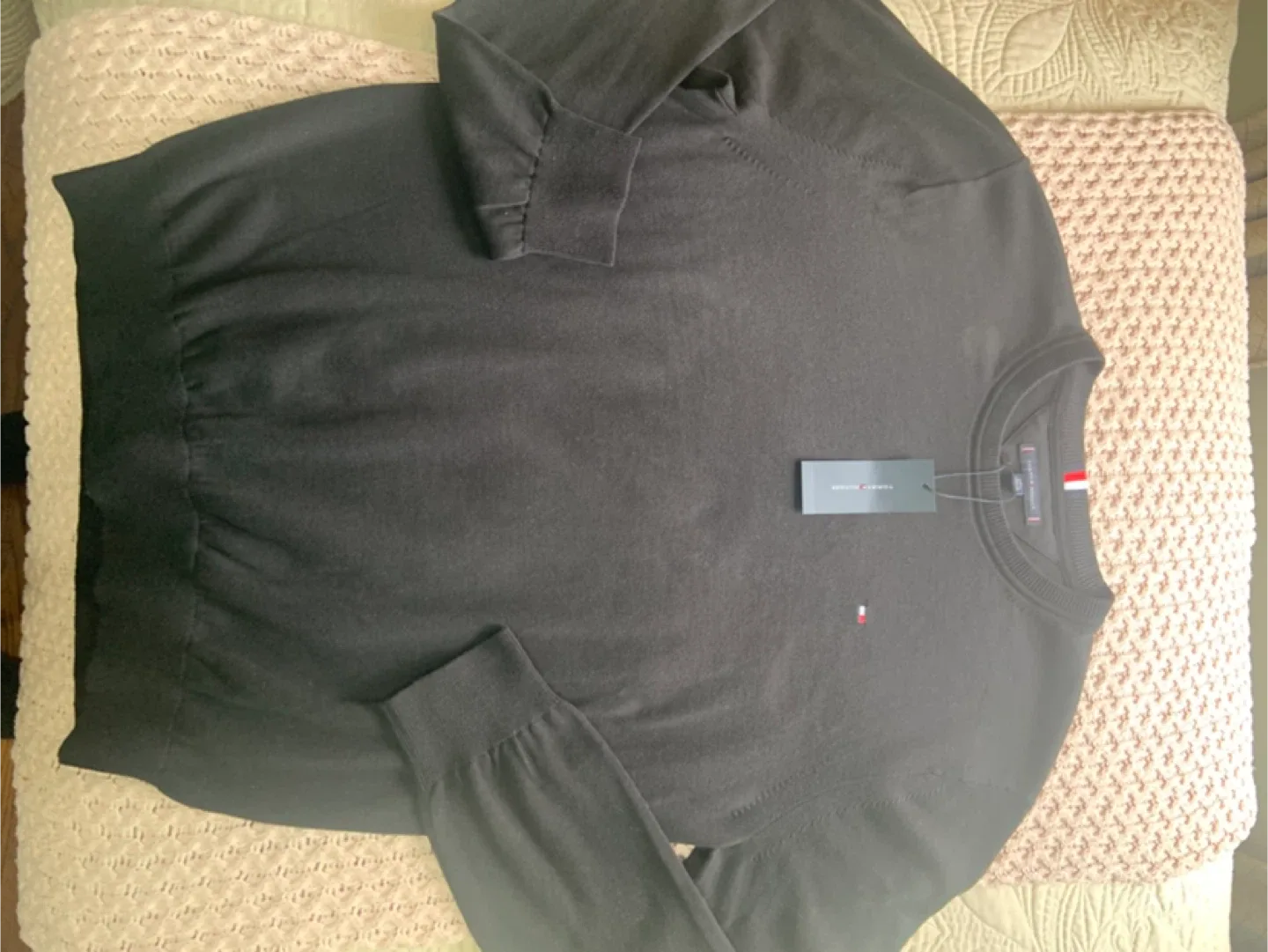 Tommy Hilfiger Sweater - XL image indicator(9)