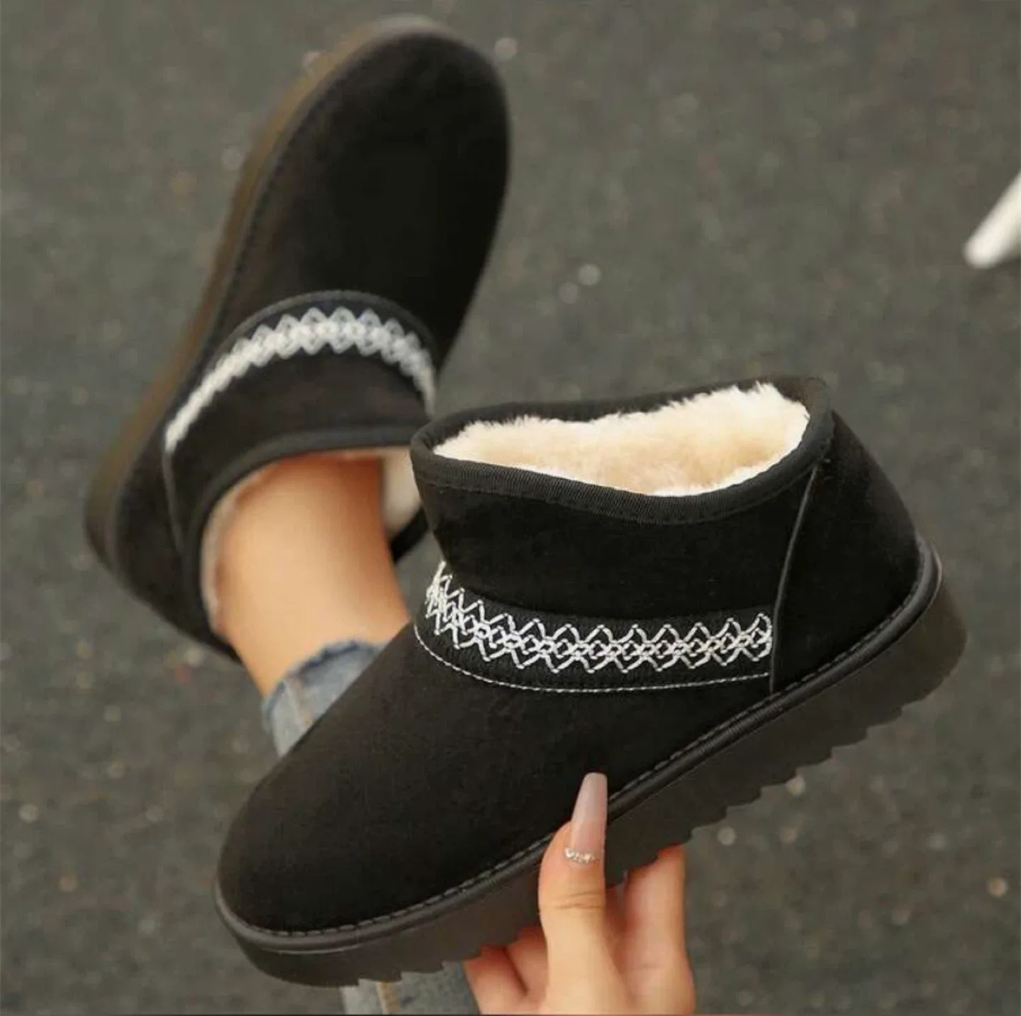Black Winter Ankle Boots thumbnail
