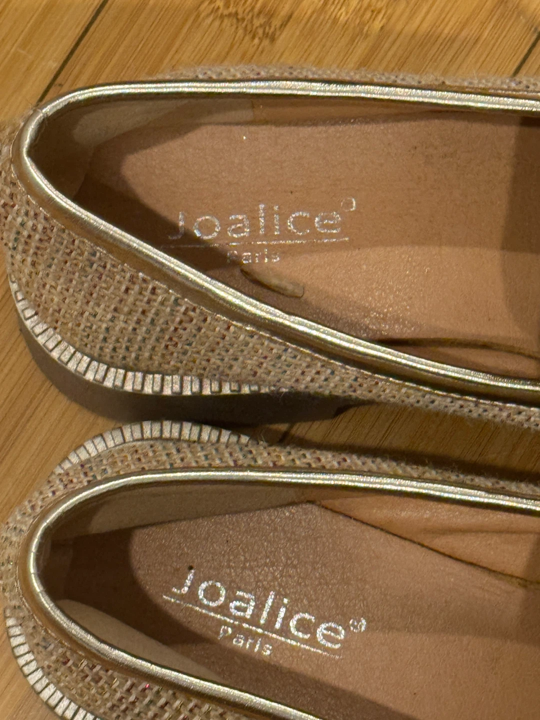Woman’s shoes - photo 2