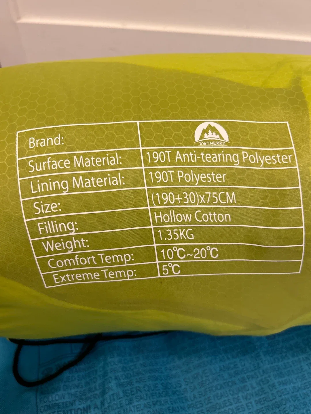 Sleeping Bag with Air Mattress image indicator(2)