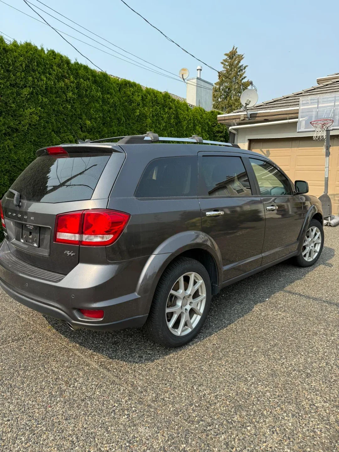 Dodge Journey SUV image indicator(5)