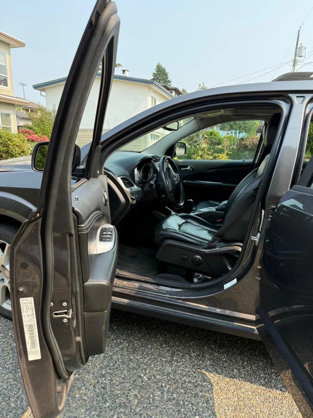 Dodge Journey SUV image indicator(9)