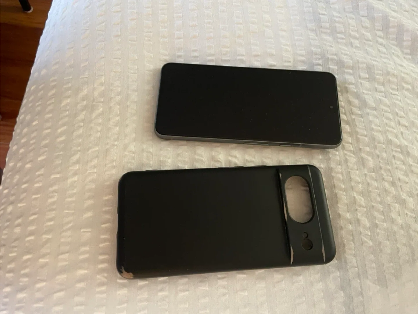 Google Pixel 8 - Excellent Condition! image indicator(5)