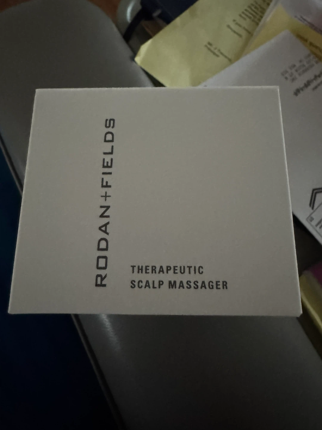 Rodan + Fields Therapeutic Scalp Massager - photo 5