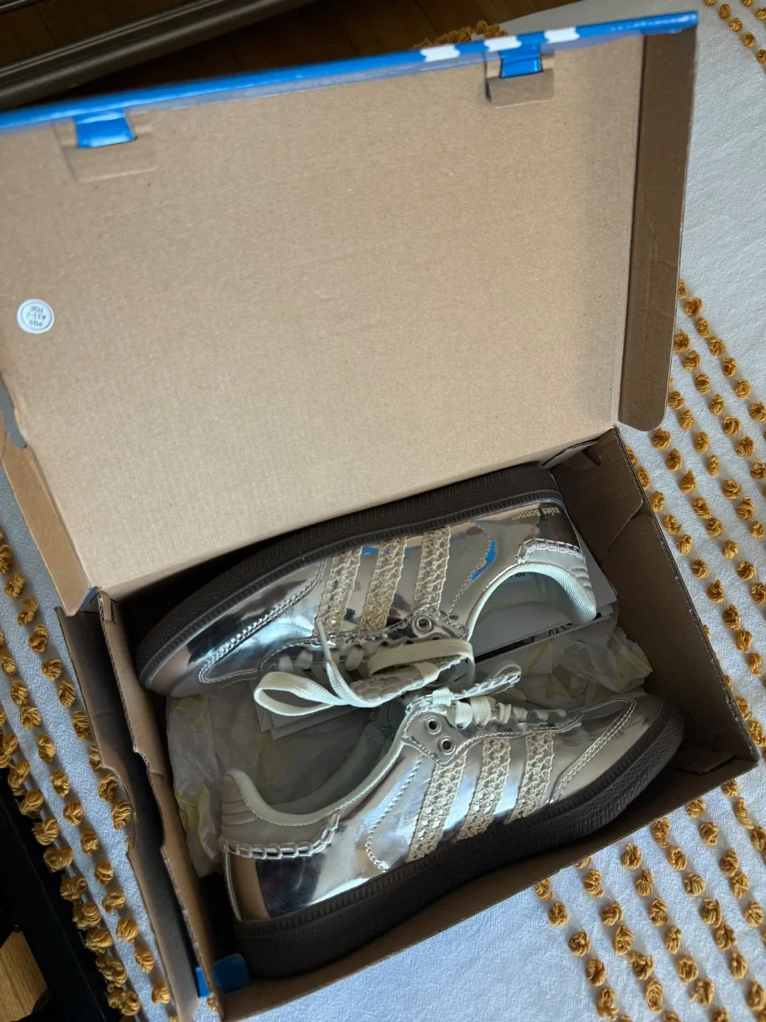 Adidas SL 72 OG W Silver Shoes - US 7 image indicator(4)