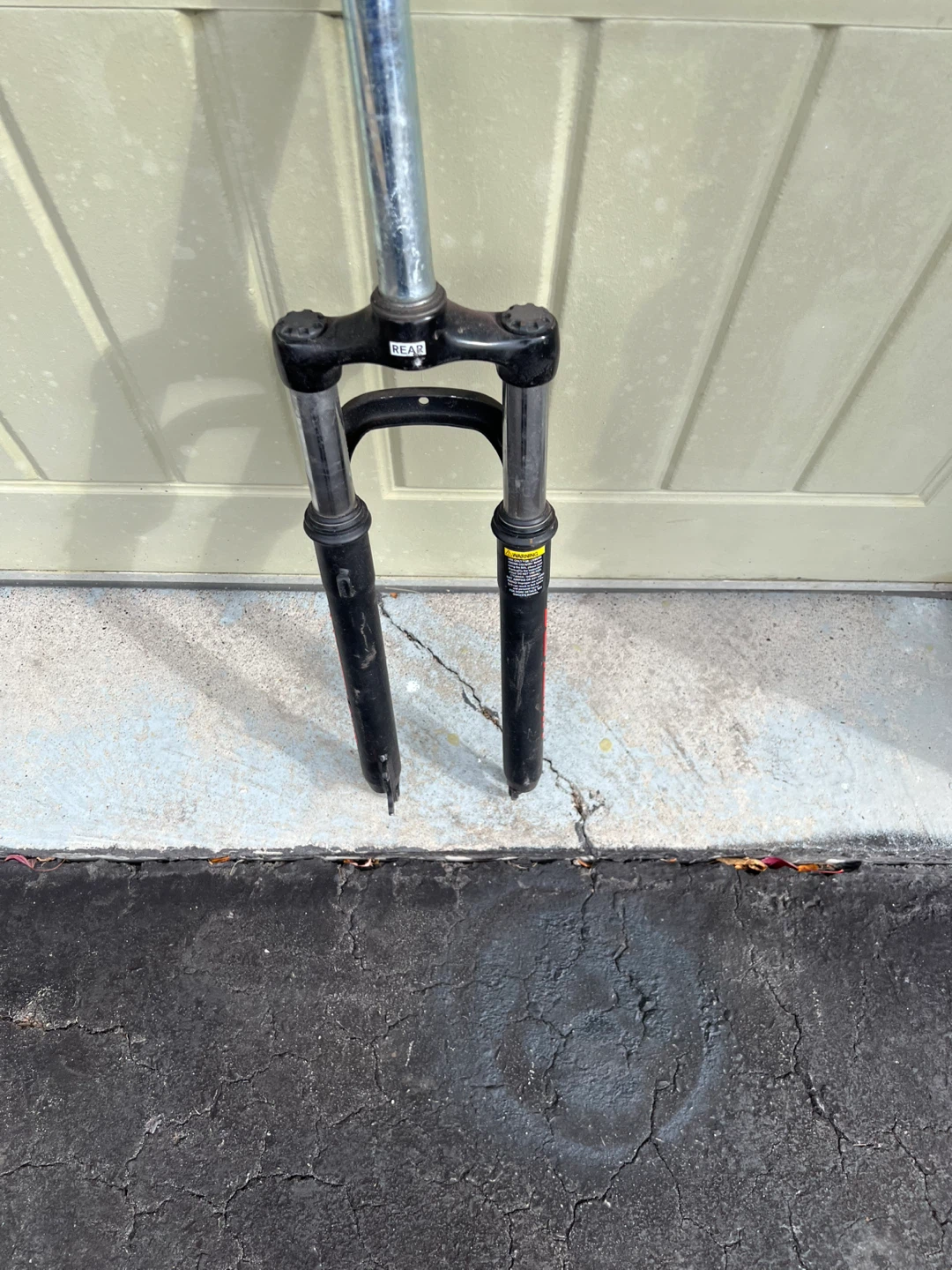 Schwinn Bike Fork from 27.5 bike - photo 3