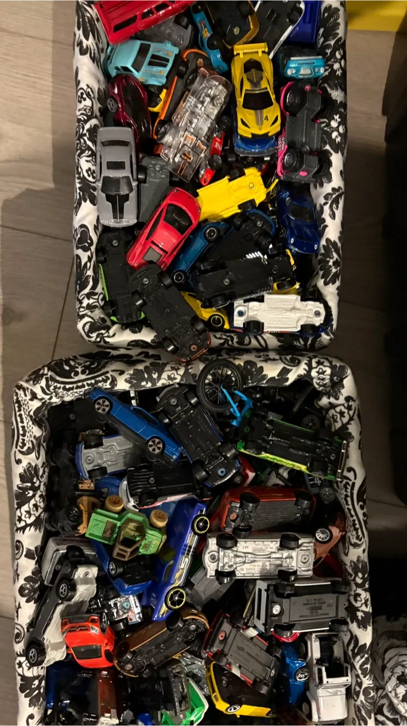 HOT WHEELS bulk image indicator(3)