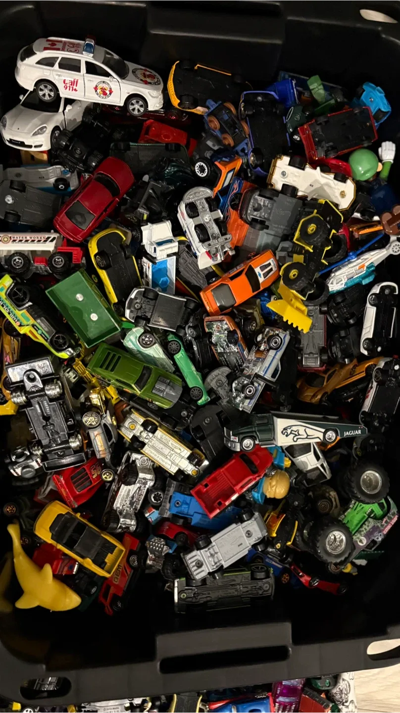 HOT WHEELS bulk image indicator(2)