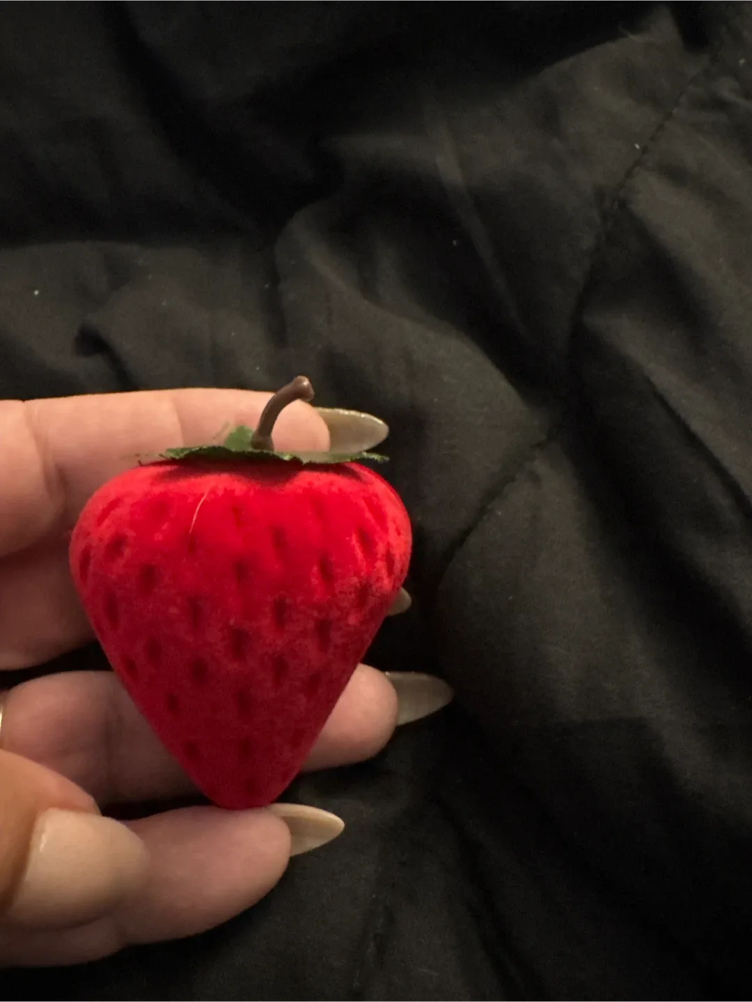 New Red Strawberry Ring Box thumbnail