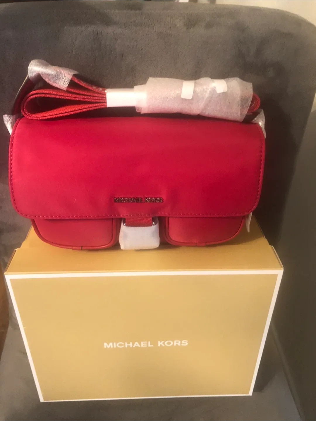 Michael Kors Flats & Red Crossbody Bag image indicator(2)