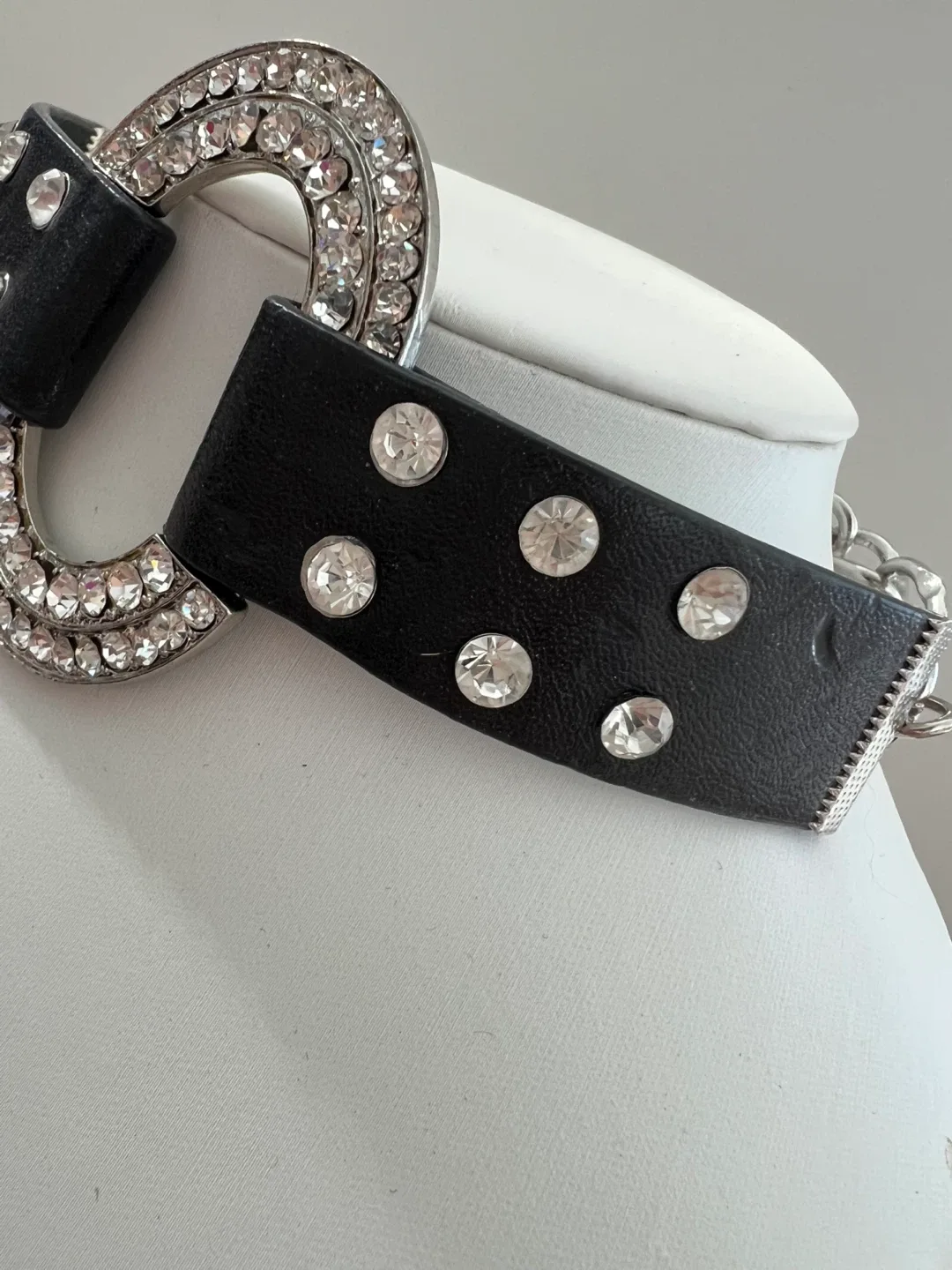 Black Leather & Rhinestone Choker image indicator(4)