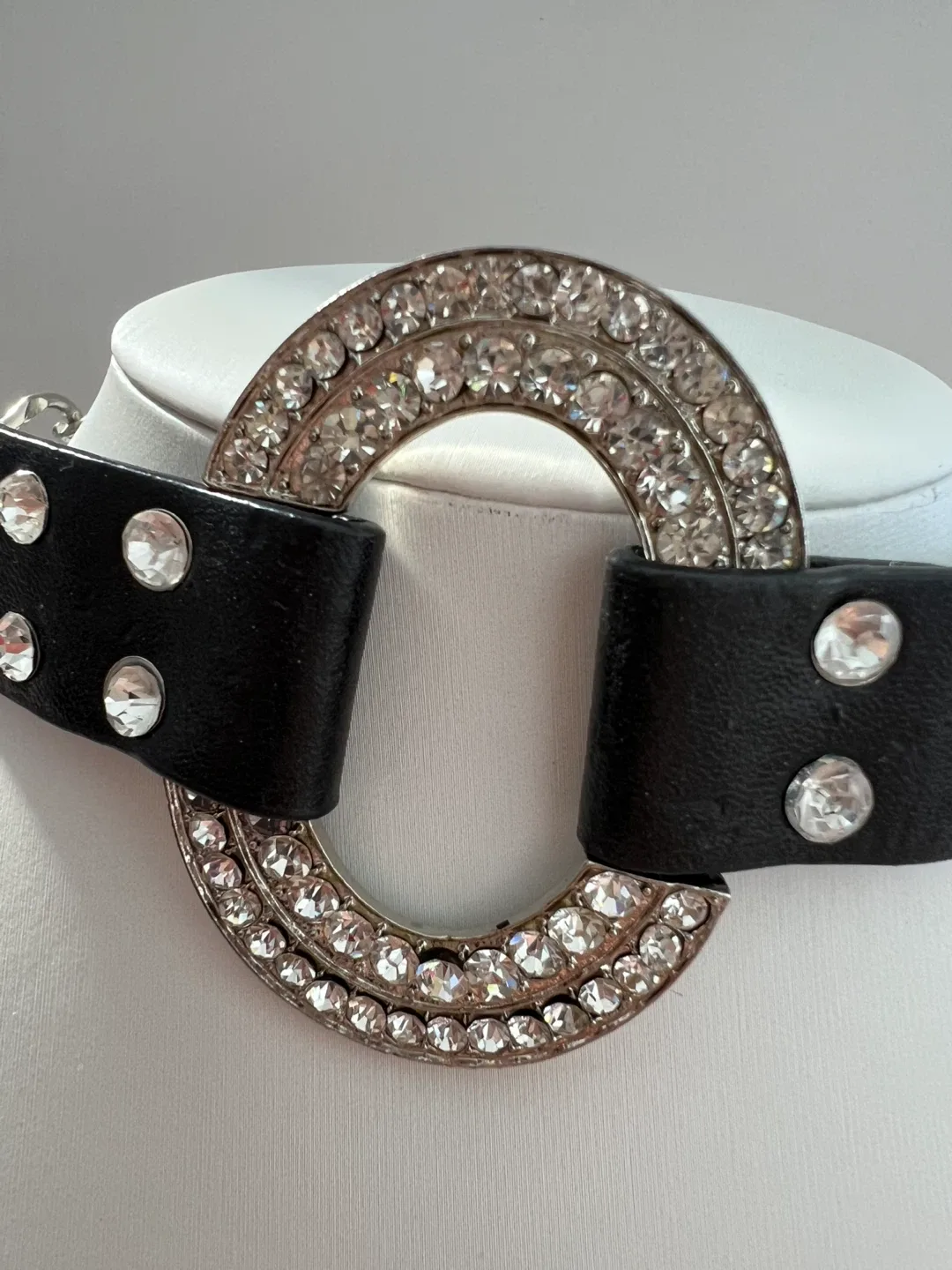 Black Leather & Rhinestone Choker image indicator(8)