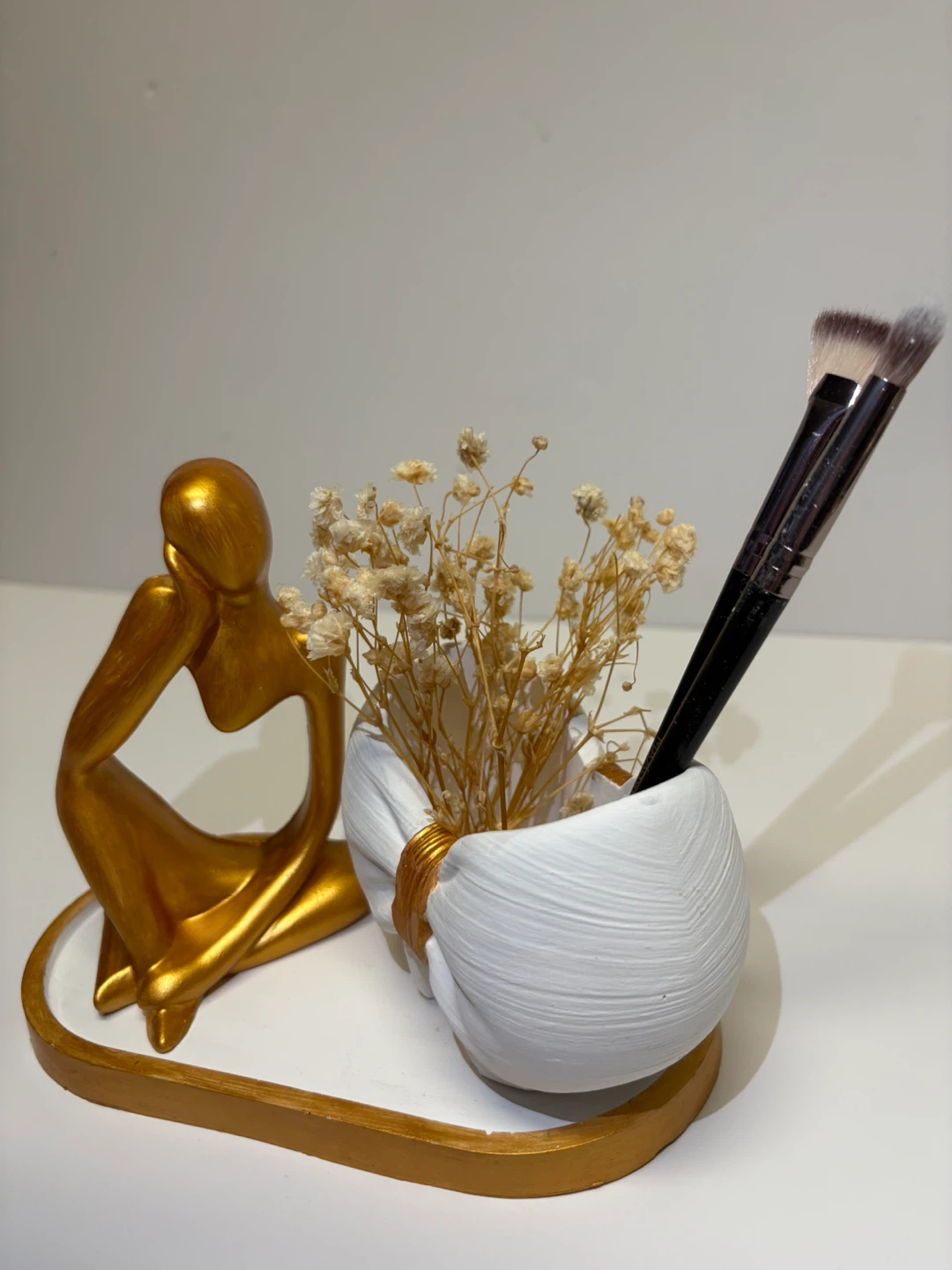 Minimalist Thinker Statue & Bow Accent Tray | Handmade decor - photo 3