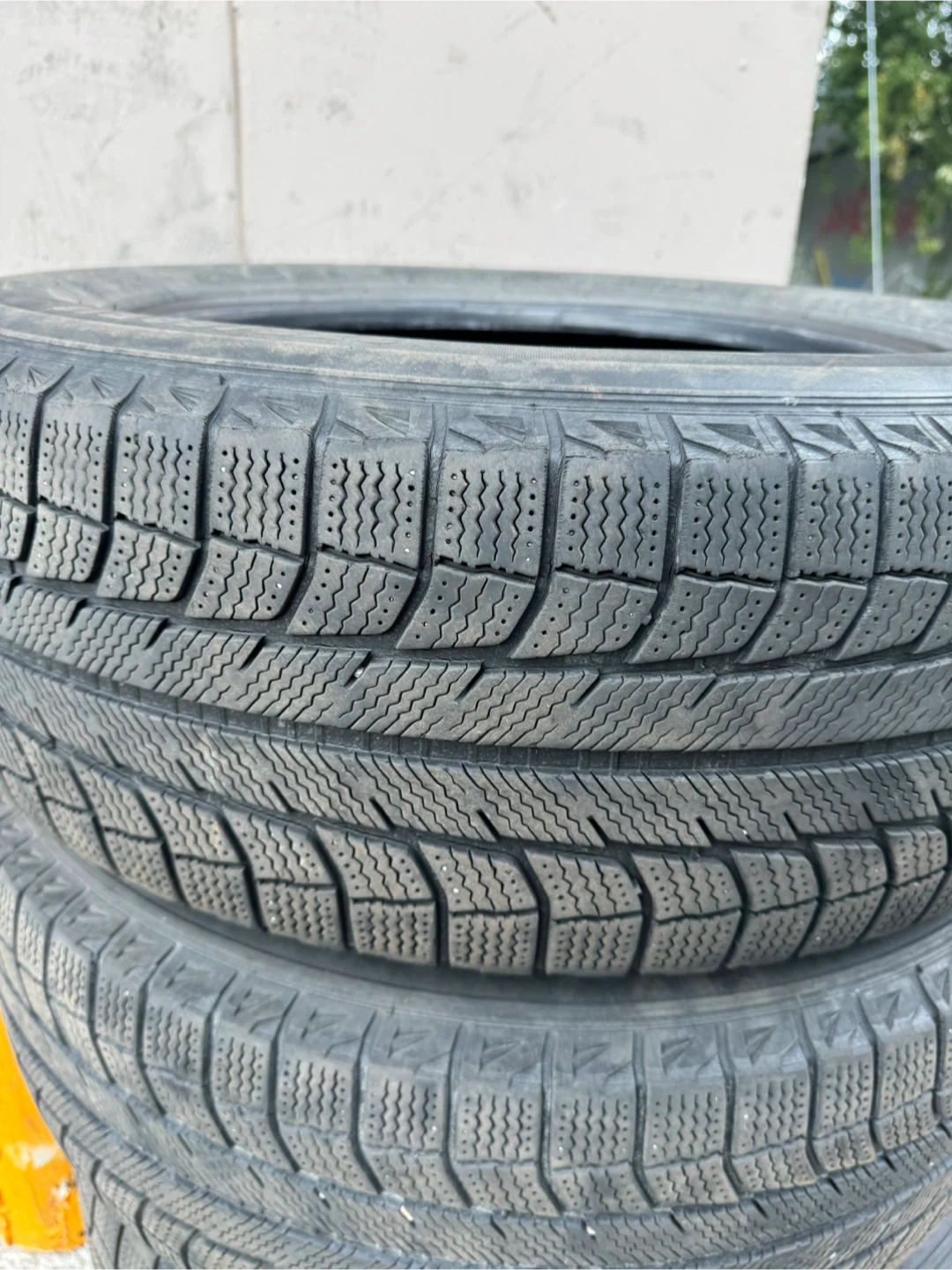 Set of 4 Winter Tires - 235/60R18 - photo 5