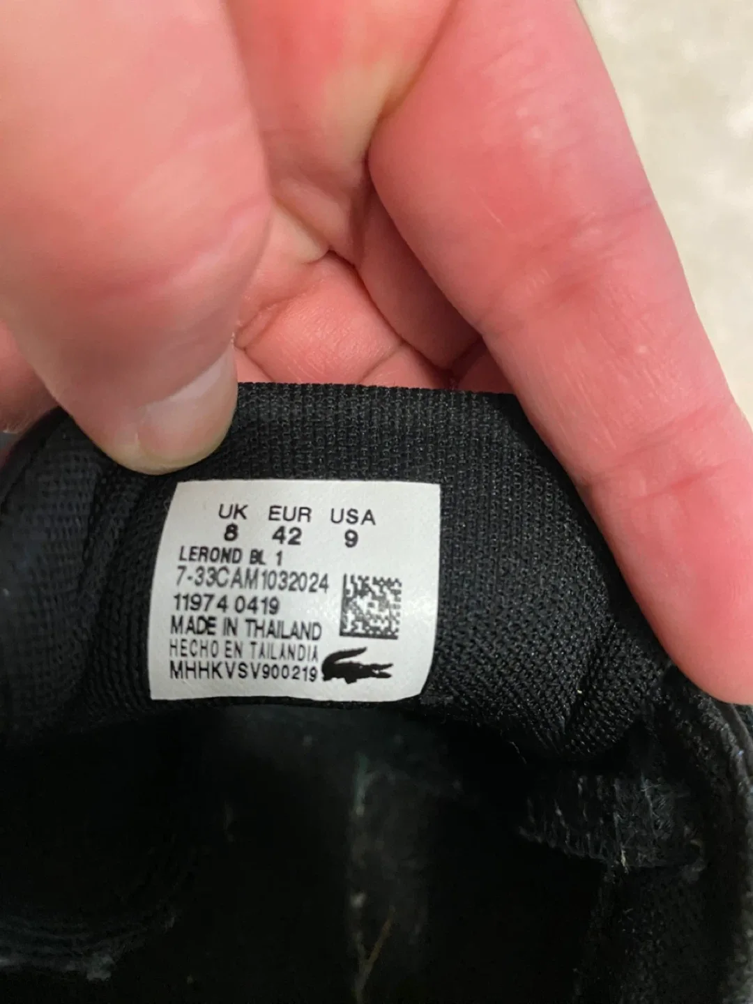 Lacoste Lerond Black Leather Sneakers - Size 9 image indicator(3)