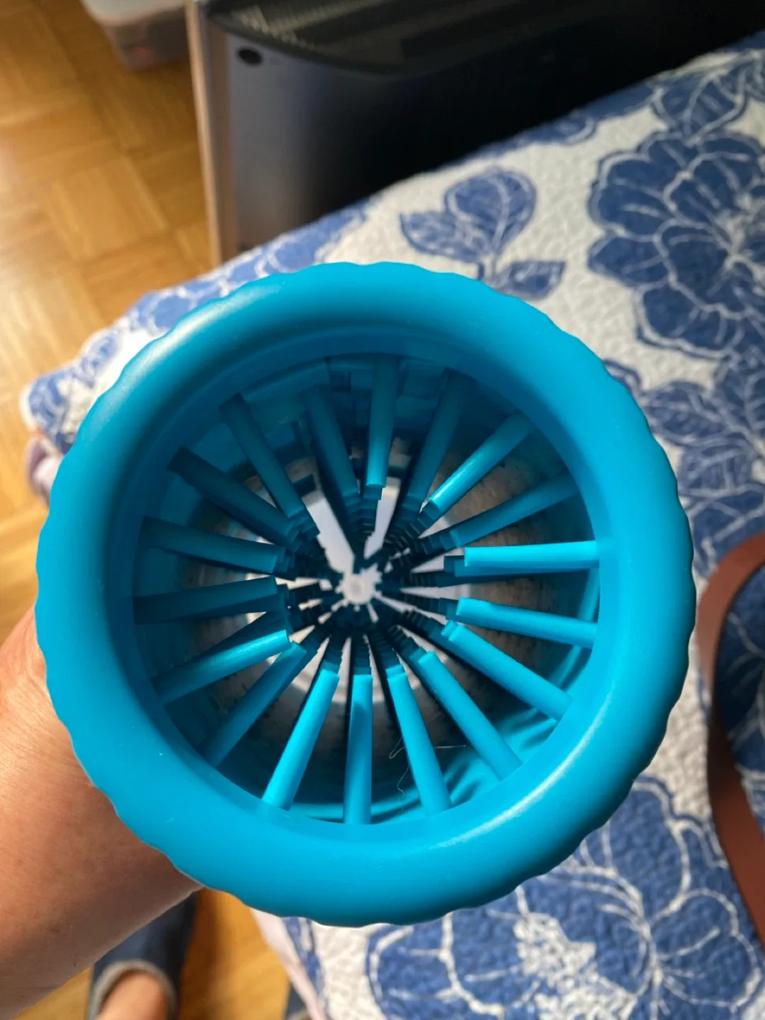 Paw Cleaner - Blue image indicator(2)