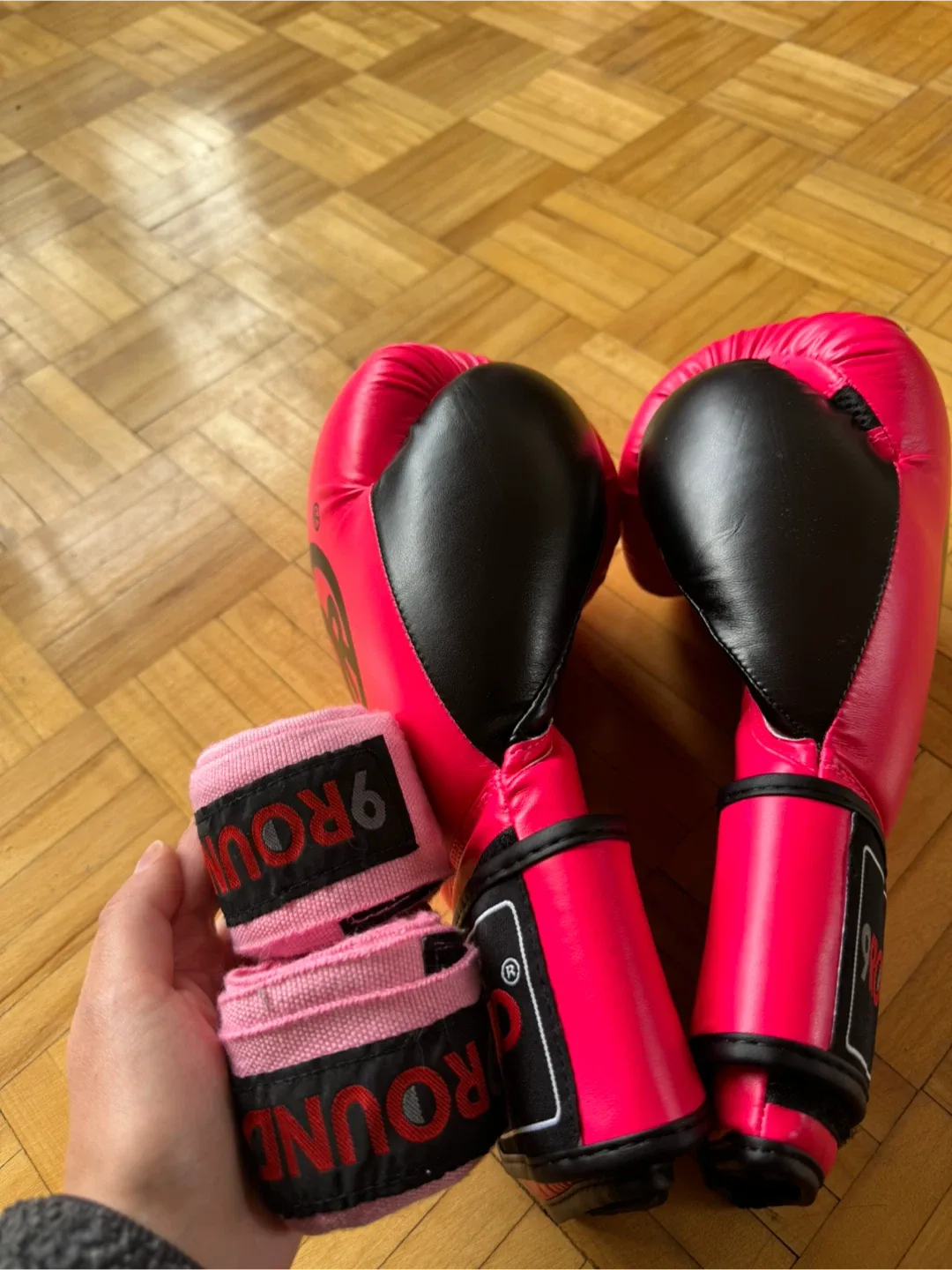 Pink Boxing Gloves & Hand Wraps Set image indicator(3)