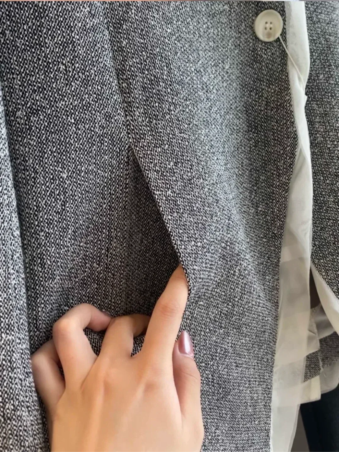 Lamdada Tweed Blazer - Grey （New) image indicator(2)