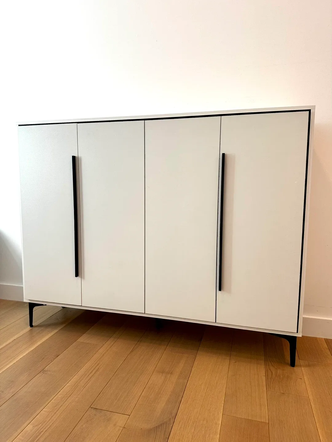 White Shoe Cabinet with Black Accents image indicator(4)