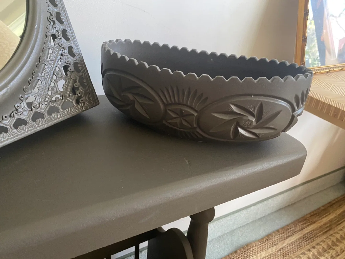 Vintage Wood Magazine Table Set – Matching Mirror & Bowl image indicator(3)