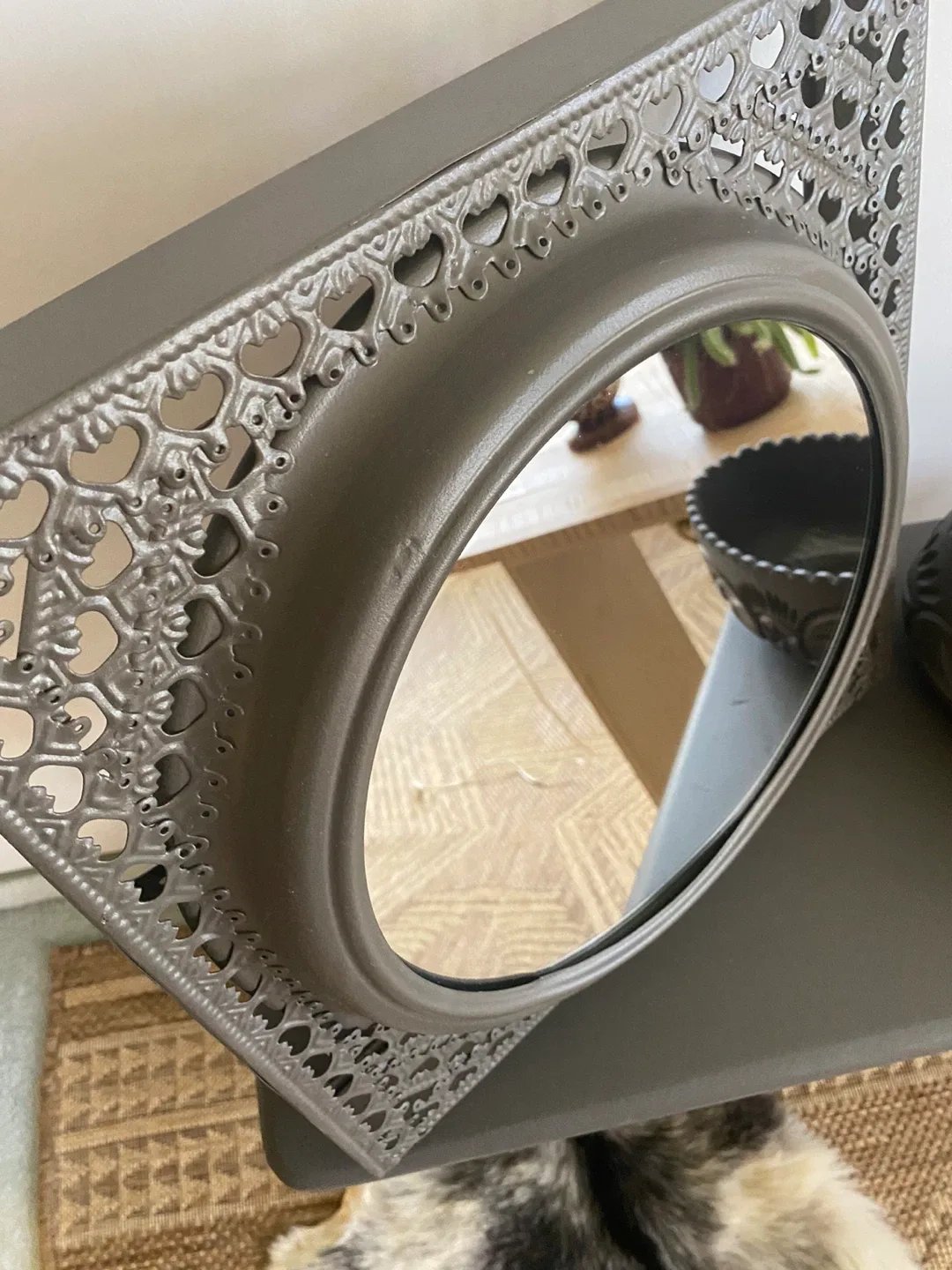 Vintage Wood Magazine Table Set – Matching Mirror & Bowl image indicator(4)