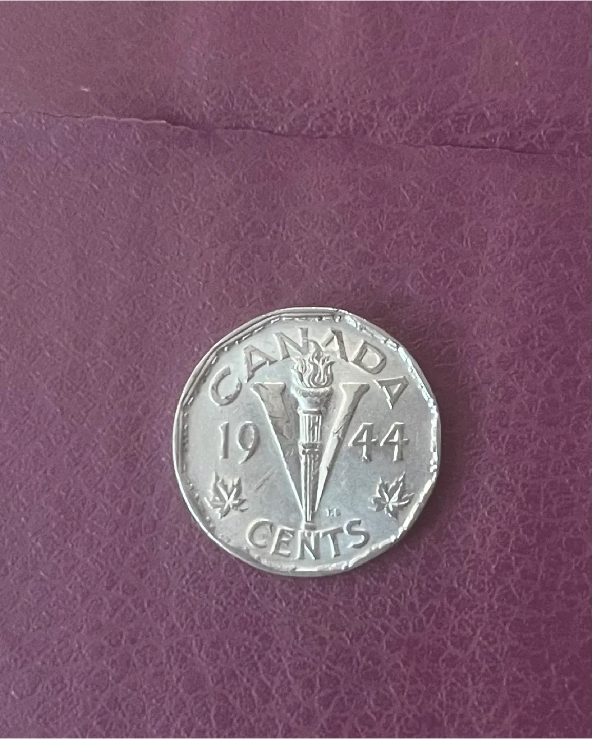 WW-2 1944 Canadian Victory Nickel thumbnail