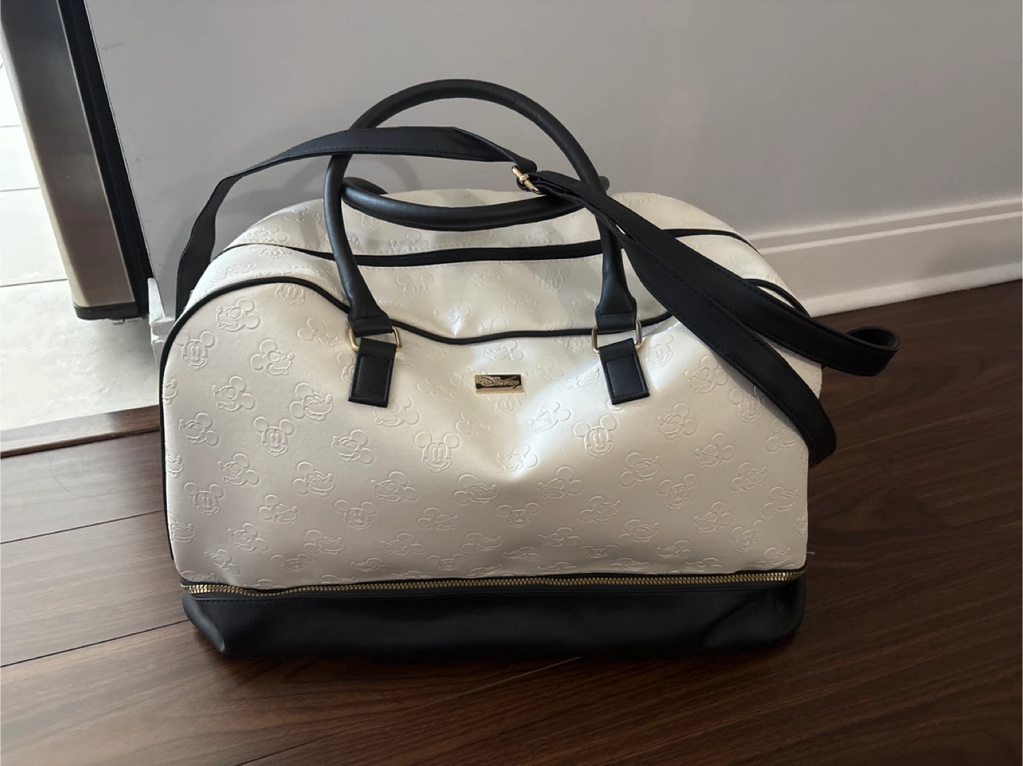 Disney travel bag - photo 2