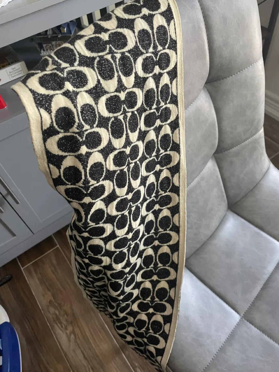 Coach Signature Pattern Scarf image indicator(2)