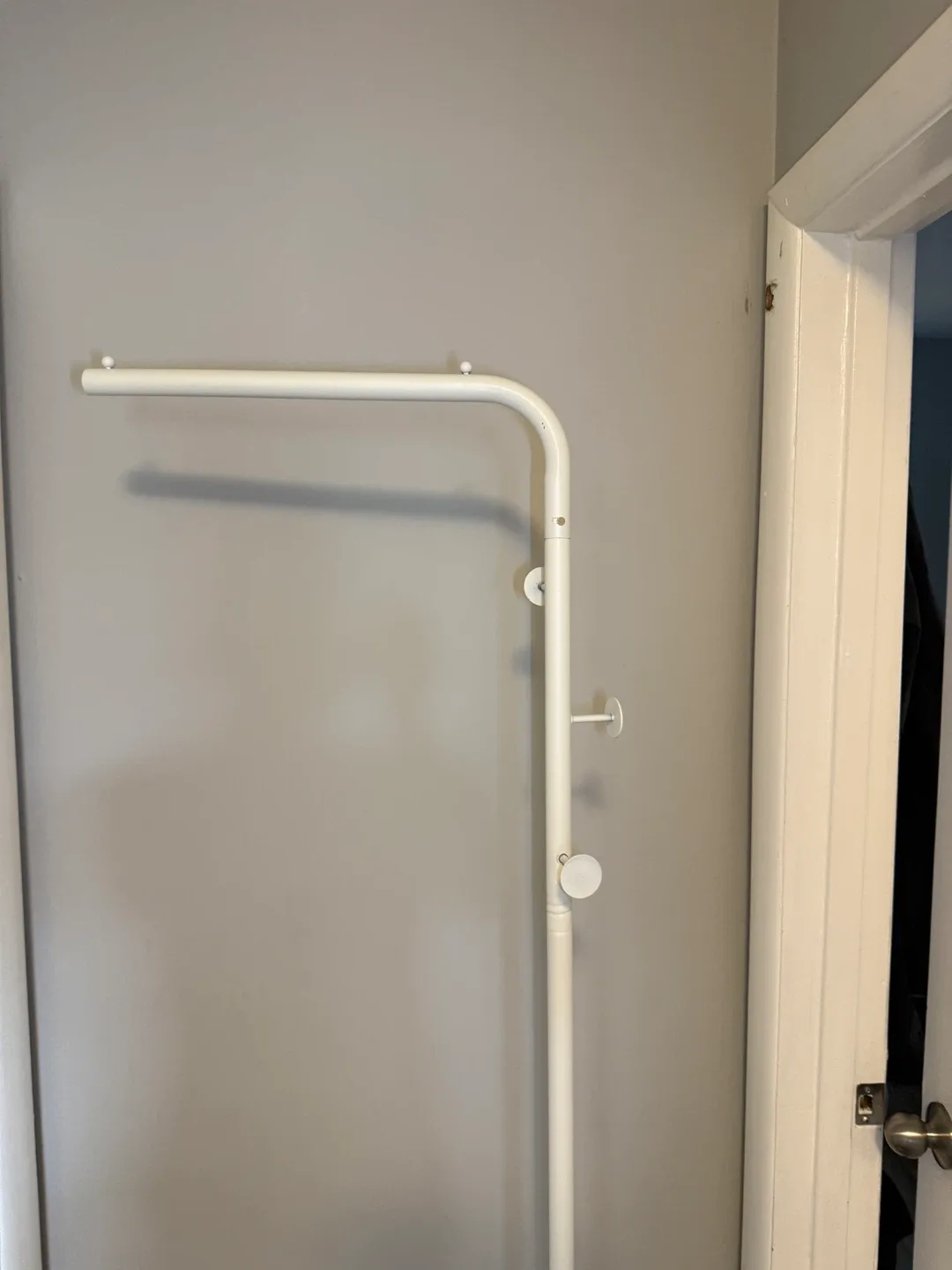 White Clothes Rack Stand image indicator(3)