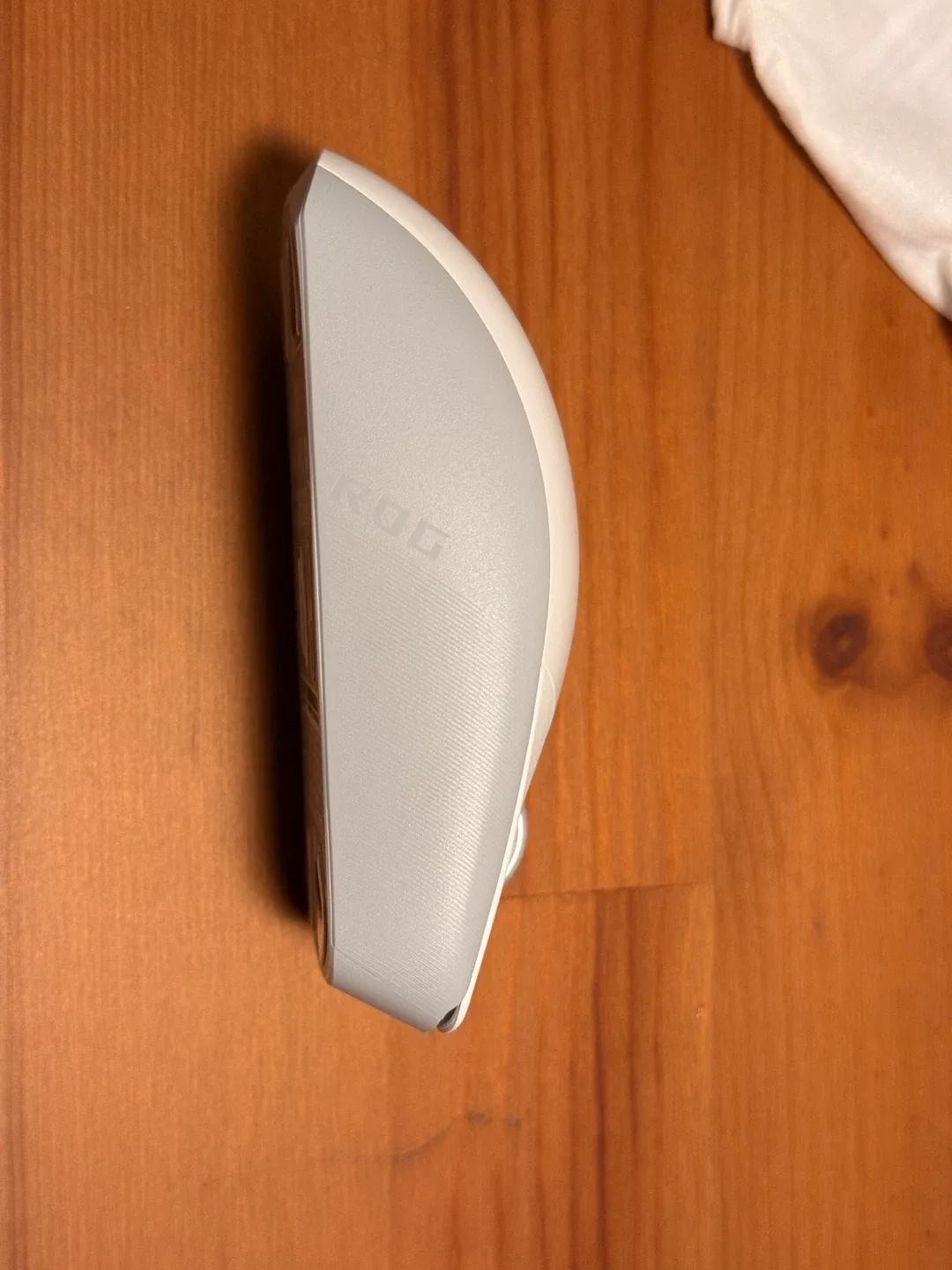 ASUS ROG Strix Impact III Wireless Mouse image indicator(5)