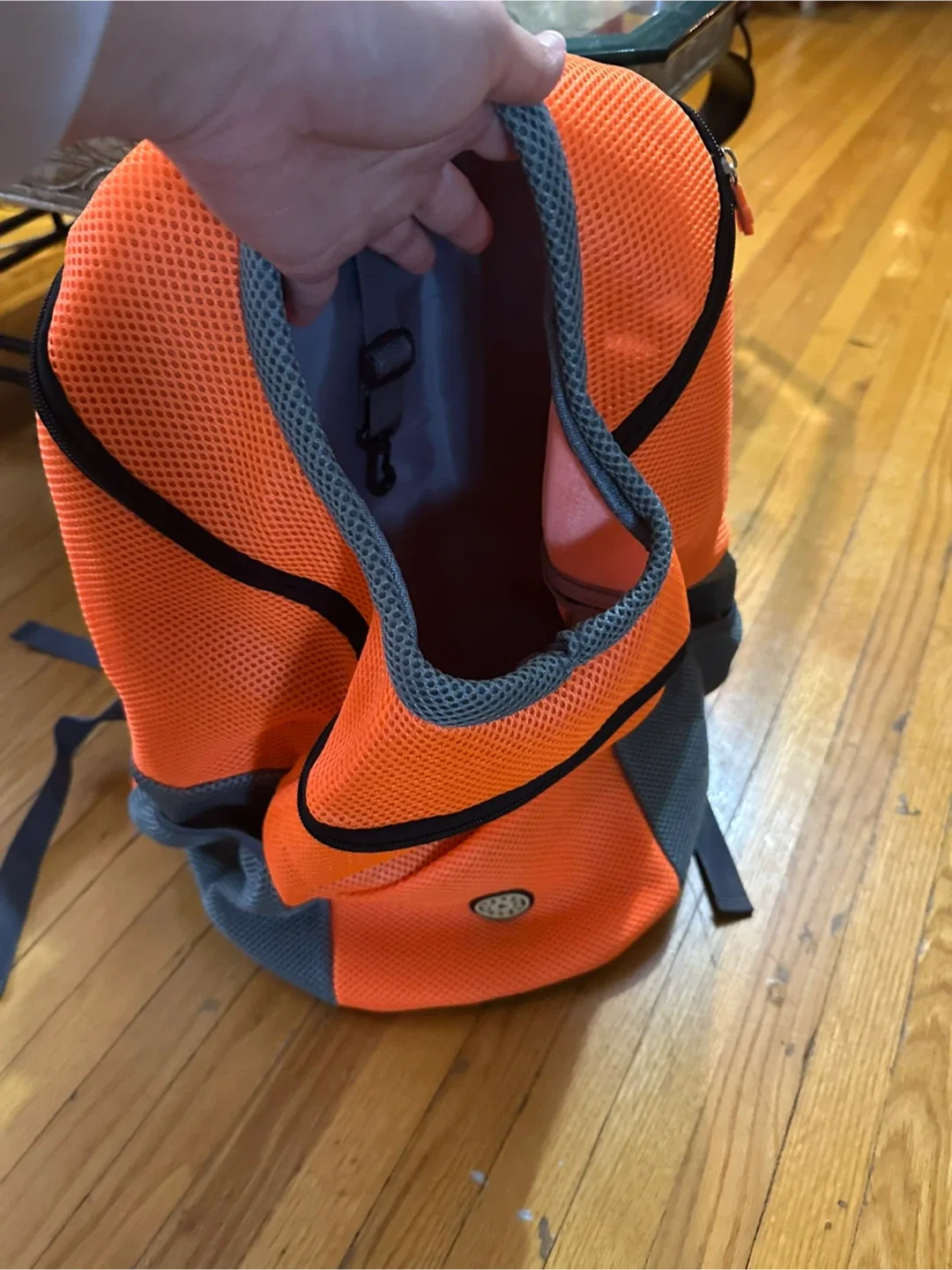 Orange Pet Carrier Backpack image indicator(2)