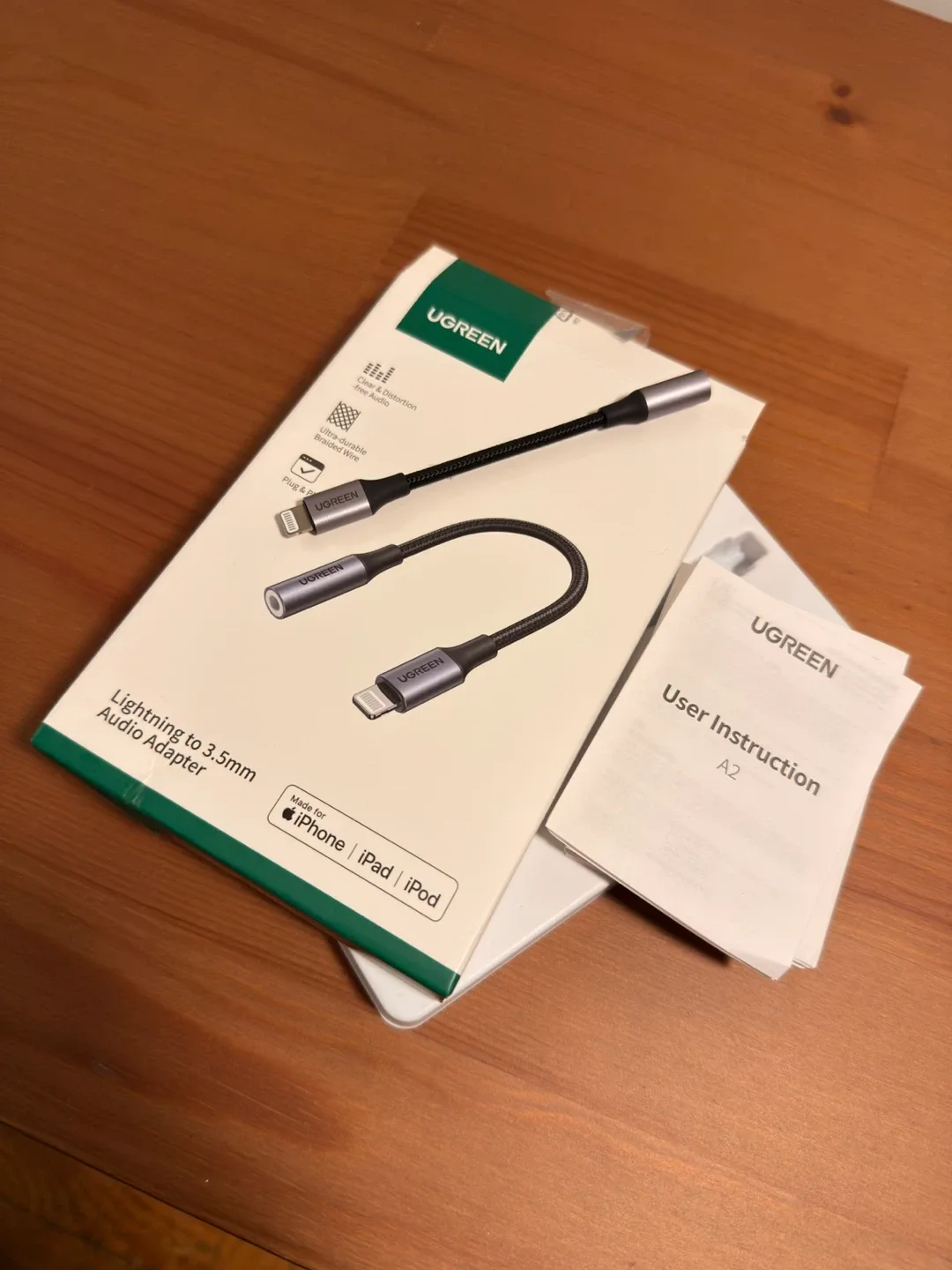 Ugreen Headphone Adaptor for Iphone Lightning to 3.5mm Jack thumbnail